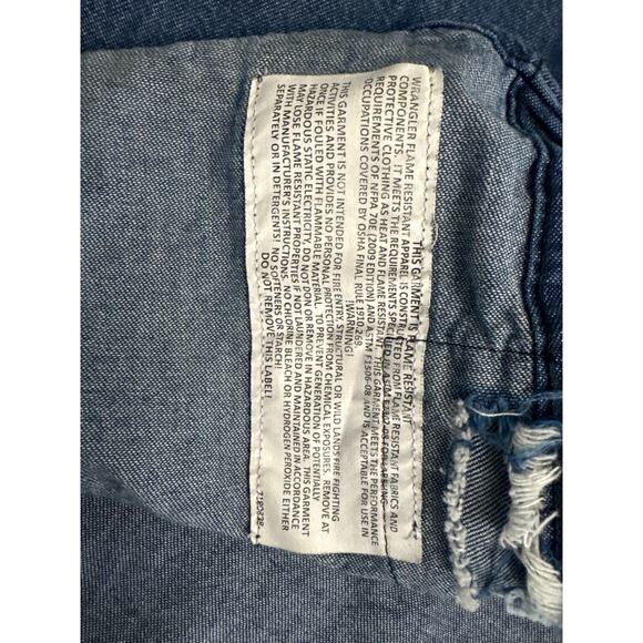 Wrangler FR Riggs Workwear 2XT- Men's Long Sleeve Button Up - Picture 6 of 7